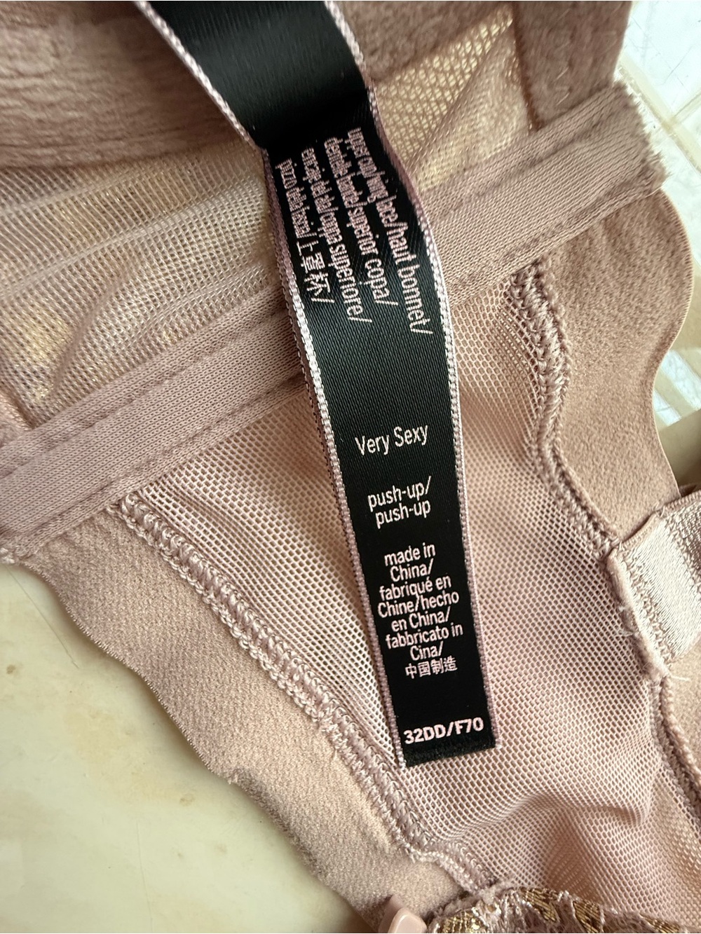 Victoria's Secret Very Sexy Push-Up Bra in Blush